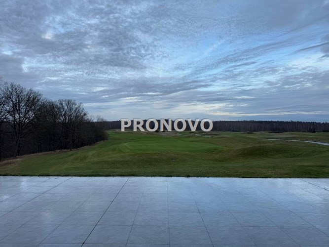 pole golfowe