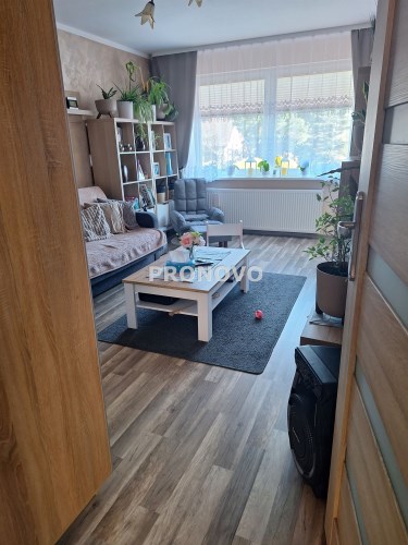 salon z balkonem
